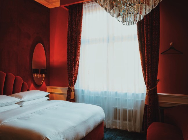 This image has an empty alt attribute; its file name is 097deca8-22eb-456d-8f24-68de386792a5.jpg